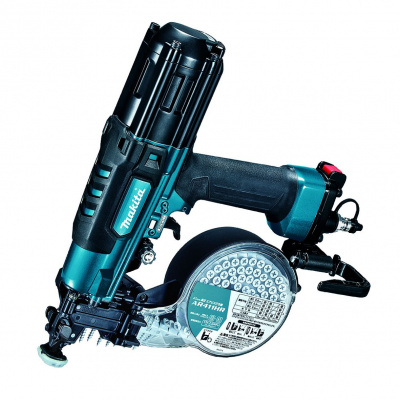 Šroubováky a speciální nářadí